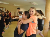 Bezpieczna Rodzina Szkolenie Krav Maga - Be Safe wraz MOPS-em w Lubin dla szkół średnich Adam Grzeziółkowski I LO i MCKK LUBIN treningi personalne Krav Maga Legnica (15)