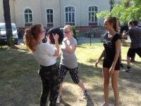 Krav Maga Be Safe lubin legnica projekt Bezpieczna Rodzina szkolenie z Mopsem Adam Grzeziółkowski Strzelanie Bojowe Lubin Treningi Personalne Legnica Zespół Szkół Ponadgimnazjalnych Lubin LCA (10)