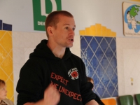 wspieramy domy dziecka trening krav maga w pieszycach najlepsza oborna jest atak adam Grzeziółkowski lubin legnica strzelanie bojowe (44)