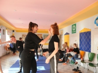 wspieramy domy dziecka trening krav maga w pieszycach najlepsza oborna jest atak adam Grzeziółkowski lubin legnica strzelanie bojowe (45)