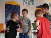 wspieramy domy dziecka trening krav maga w pieszycach najlepsza oborna jest atak adam Grzeziółkowski lubin legnica strzelanie bojowe (61)