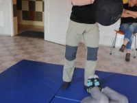 wspieramy domy dziecka trening krav maga w pieszycach najlepsza oborna jest atak adam Grzeziółkowski lubin legnica strzelanie bojowe (77)
