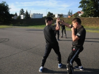 Treningi Krav Maga Be Safe wakacyjne 2020 Lubin Adam Grzeziółkowski Legnica strzelanie bojowe Lubin  (37)