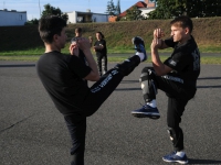 Treningi Krav Maga Be Safe wakacyjne 2020 Lubin Adam Grzeziółkowski Legnica strzelanie bojowe Lubin  (38)
