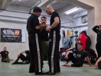 Eyal-Yanilov-Krav-Maga-Global-Botcamp-Warszawa-luty-2025r.-Adam-Grzeziolkowski-Krav-Maga-Be-Safe-5